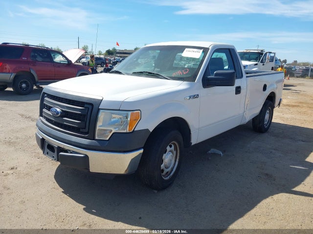 Ford F-150 Xl 2014 1FTMF1CM2EKD07119 Image 2
