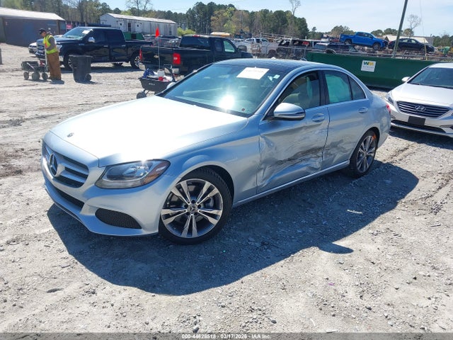 44628518 :رقم المزاد ، 55SWF4JBXJU244286 vin ، 2018 Mercedes-benz C 300 مزاد بيع
