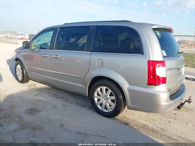 Продажа на аукционе авто 2016 Chrysler Town & Country Touring, vin: 2C4RC1BG3GR104500, номер лота: 44628523