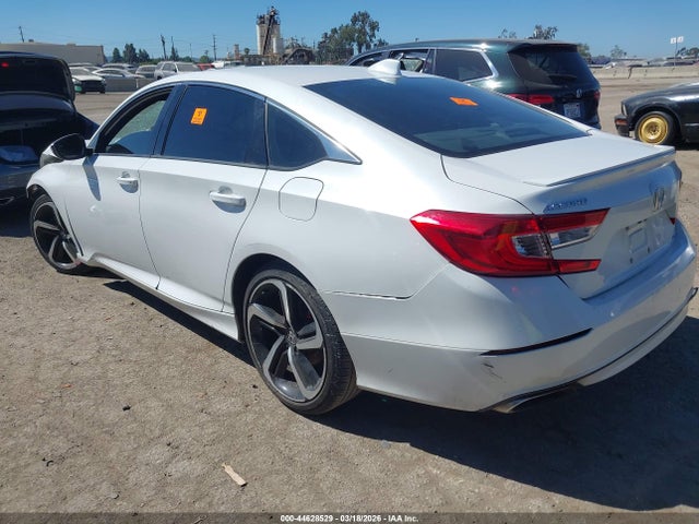 1HGCV1F30JA063912 Honda Accord Sport