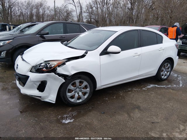 2013 MAZDA MAZDA3 JM1BL1U75D1752306 Photo 1