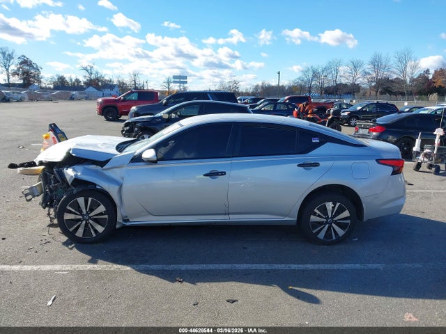 2022 Nissan Altima Sv Intelligent Awd მანქანა იყიდება აუქციონზე, vin: 1N4BL4DW2NN344404, აუქციონის ნომერი: 44628544
