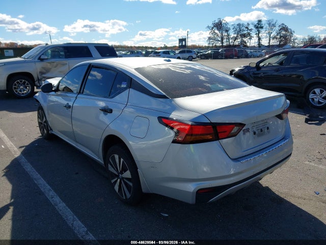 2022 Nissan Altima Sv Intelligent Awd მანქანა იყიდება აუქციონზე, vin: 1N4BL4DW2NN344404, აუქციონის ნომერი: 44628544