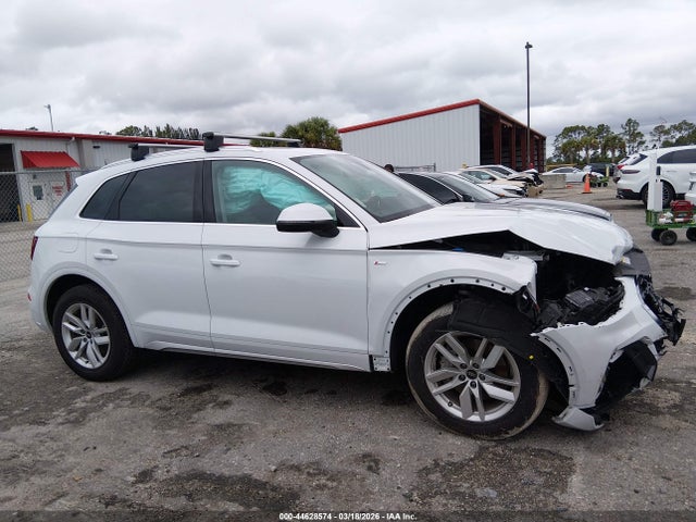 Aukcja sprzedaży 2023 Audi Q5 Premium 45 Tfsi S Line Quattro, vin: WA1GAAFY7P2173568, numer aukcji: 44628574
