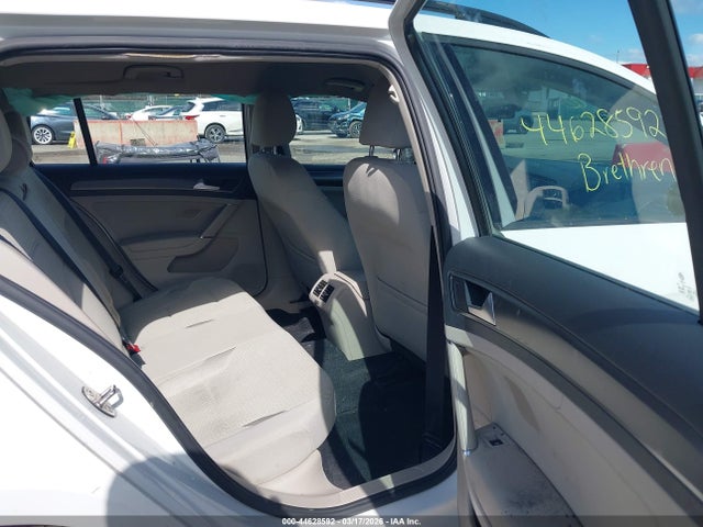 Продажа на аукционе авто 2019 Volkswagen Golf Sportwagen 1.8t S, vin: 3VW217AU0KM500866, номер лота: 44628592