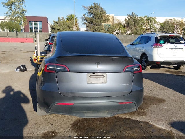 44628605 :رقم المزاد ، 7SAYGDEE6PF901320 vin ، 2023 Tesla Model Y Awd/long Range Dual Motor All-wheel Drive مزاد بيع