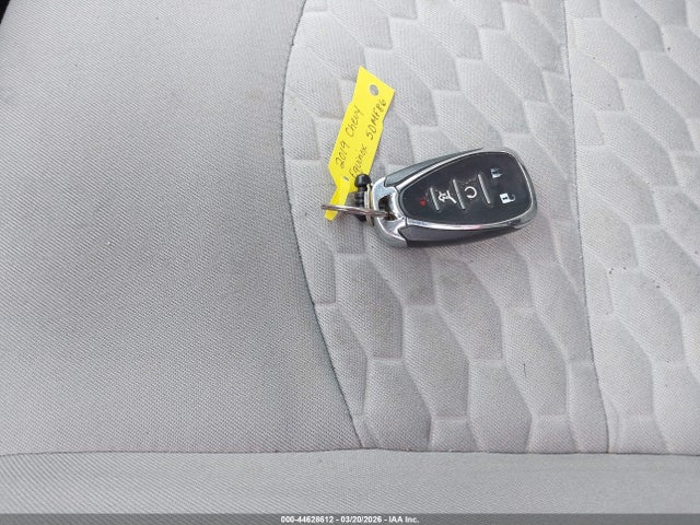 Chevrolet EQUINOX LT 2019 3GNAXUEVXKL103211 Image 11