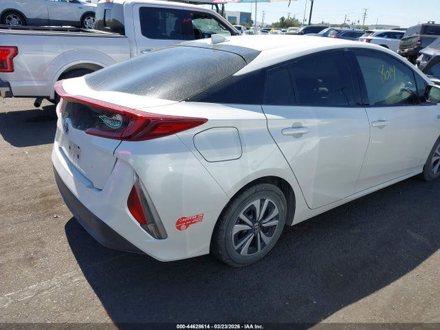 Toyota Prius Prime Premium 2017 JTDKARFPXH3053149 Image 4