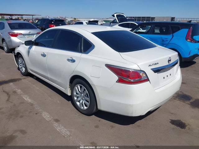 Nissan Altima 2.5 S 2014 1N4AL3AP1EC421486 Image 3