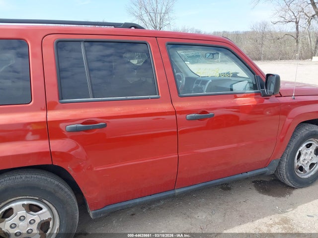 44628661 :رقم المزاد ، 1J8FT28018D722267 vin ، 2008 Jeep Patriot Sport مزاد بيع
