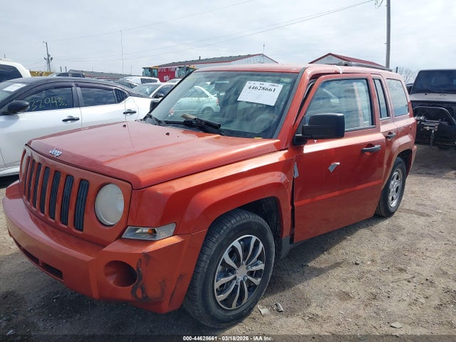 44628661 :رقم المزاد ، 1J8FT28018D722267 vin ، 2008 Jeep Patriot Sport مزاد بيع
