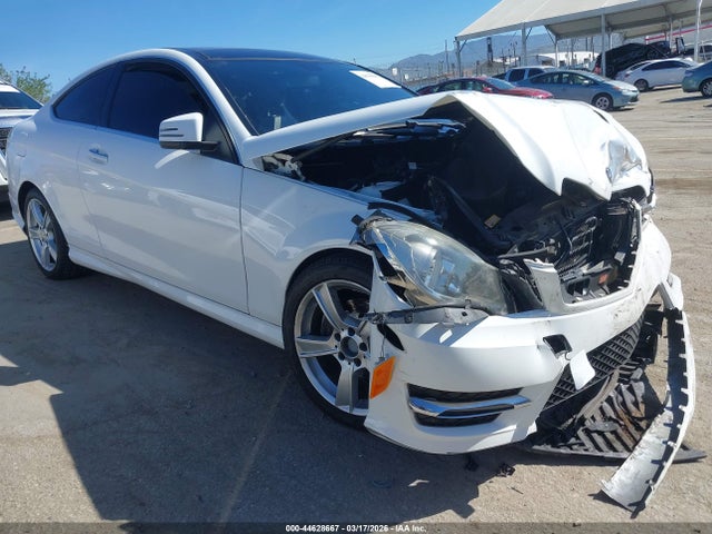 2015 MERCEDES-BENZ C 250 WDDGJ4HB1FG347786