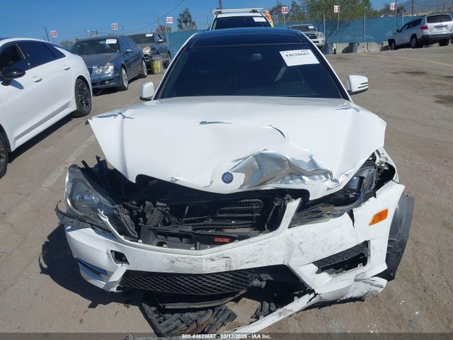 Aukcja sprzedaży 2015 Mercedes-benz C 250, vin: WDDGJ4HB1FG347786, numer aukcji: 44628667