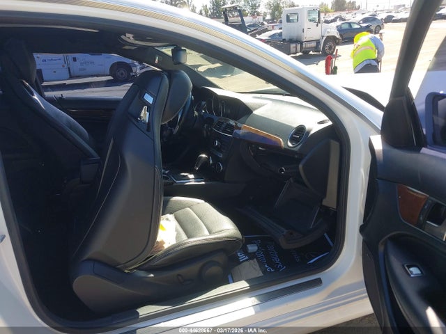 2015 MERCEDES-BENZ C 250 WDDGJ4HB1FG347786 Photo 4