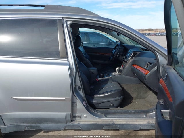 Продаж на аукціоні авто 2011 Subaru Outback 2.5i Limited, vin: 4S4BRBKC2B3445449, номер лоту: 44628699