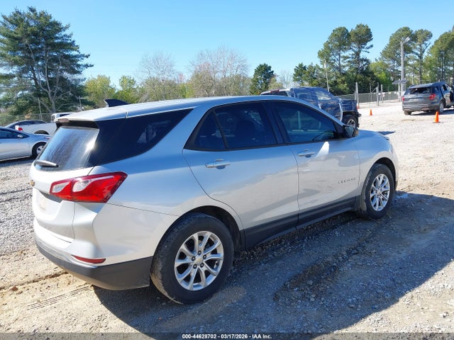 Chevrolet EQUINOX LS 2018 2GNAXHEV4J6201953 Image 4