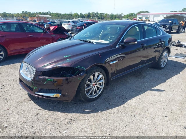 2015 JAGUAR XF SAJWA0FSXFPU48490 Photo 1