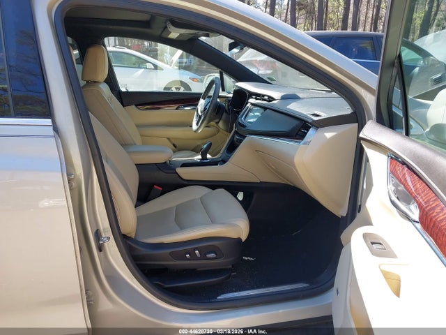 2017 CADILLAC XT5 1GYKNBRS5HZ202523 Photo 4