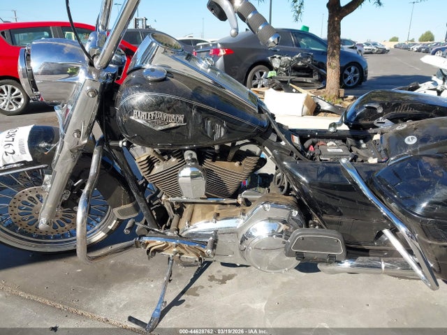 2016 HARLEY-DAVIDSON FLHR 1HD1FBM16GB671803 Photo 8