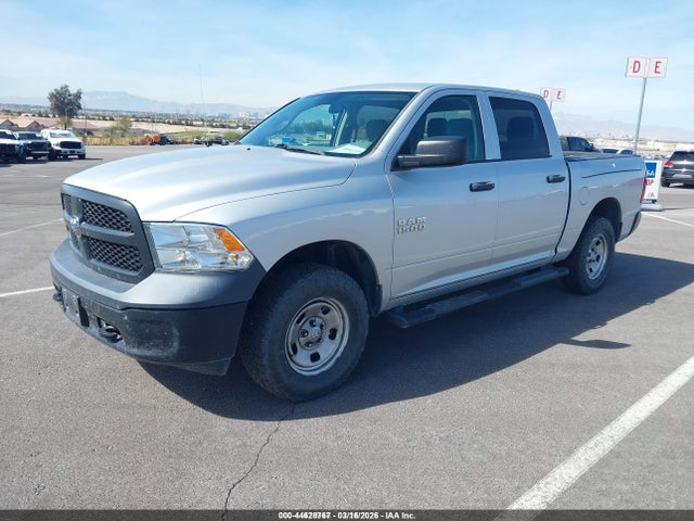 44628767 :رقم المزاد ، 1C6RR7KG2JS133484 vin ، 2018 Ram 1500 Tradesman  4x4 5'7 Box مزاد بيع