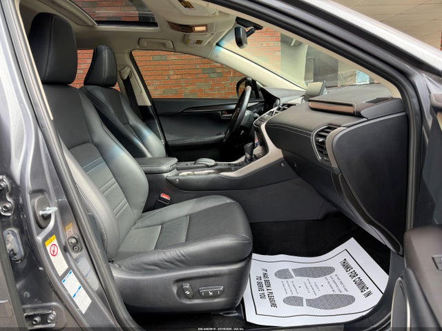 44628819 :رقم المزاد ، JTJBARBZ0H2112560 vin ، 2017 Lexus Nx 200t/base/f Sport مزاد بيع