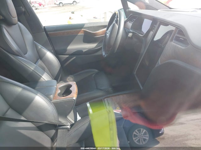 2020 TESLA MODEL X 5YJXCAE25LF219774 Photo 4