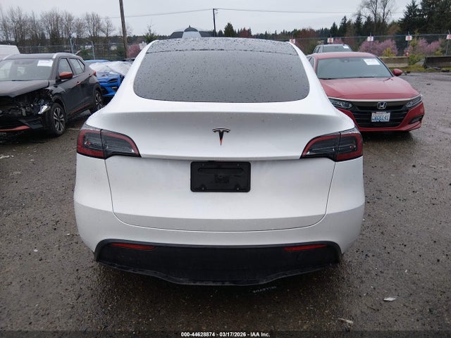 7SAYGDED9SF278694 Tesla Model Y Long Range Dual Motor Rear-wheel Drive
