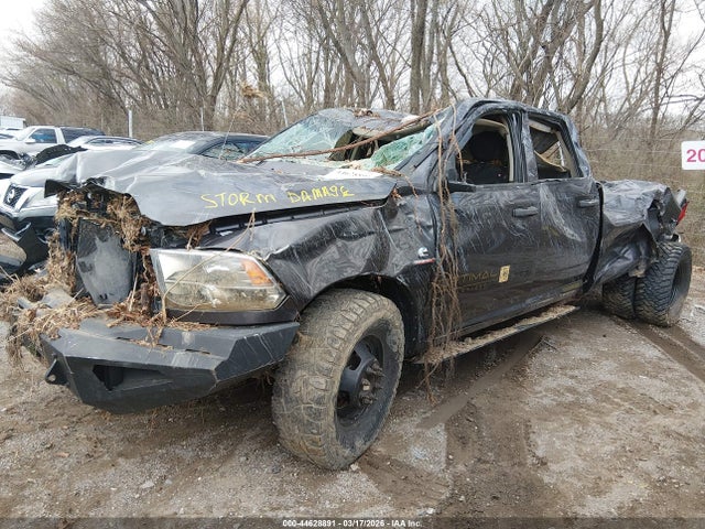 44628891 :رقم المزاد ، 3C63RRGL4JG352672 vin ، 2018 Ram 3500 Tradesman  4x4 8' Box مزاد بيع