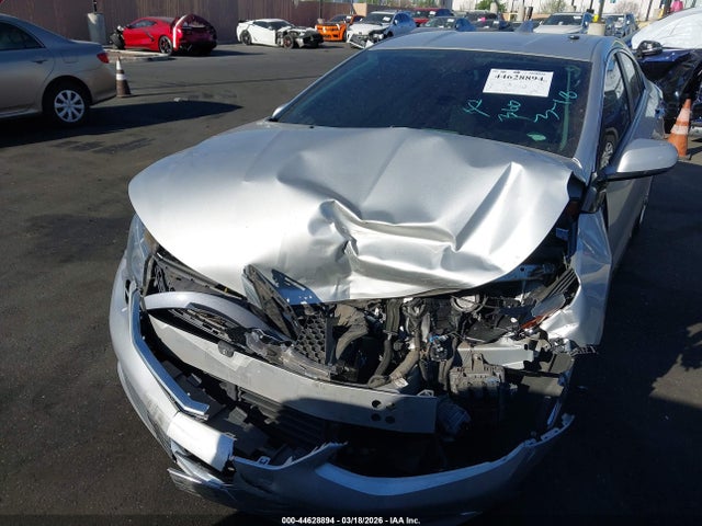 2018 CHEVROLET VOLT 1G1RC6S58JU119931 Photo 5