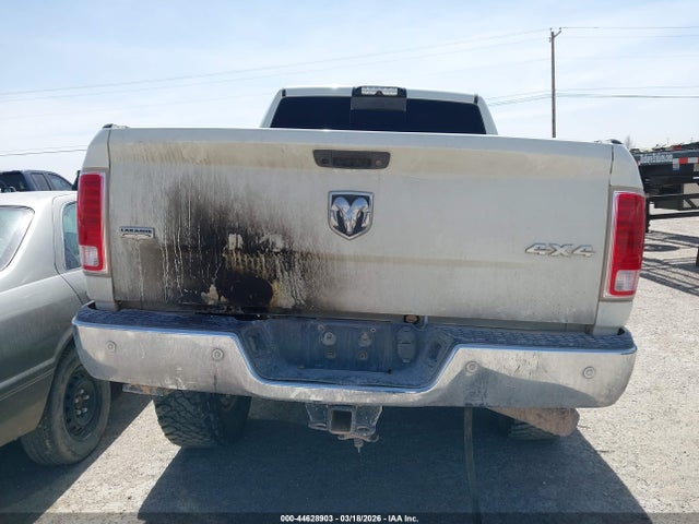2018 Ram 2500 Laramie  4x4 6'4 Box მანქანა იყიდება აუქციონზე, vin: 3C6UR5FL3JG262637, აუქციონის ნომერი: 44628903