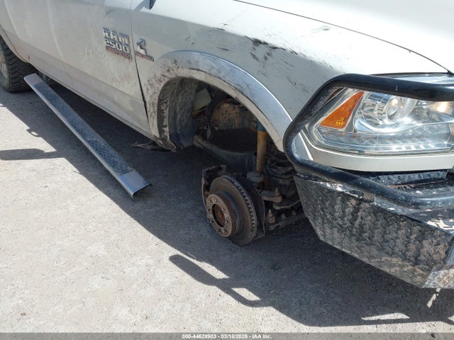 2018 Ram 2500 Laramie  4x4 6'4 Box მანქანა იყიდება აუქციონზე, vin: 3C6UR5FL3JG262637, აუქციონის ნომერი: 44628903