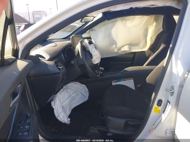 JTNKHMBX9K1052500 Toyota C-HR LE