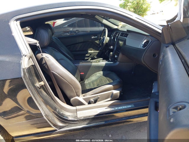 Aukcja sprzedaży 2014 Ford Mustang V6 Premium, vin: 1ZVBP8AM6E5326056, numer aukcji: 44628953