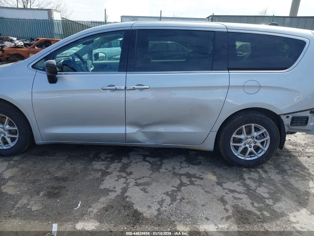 Продаж на аукціоні авто 2024 Chrysler Voyager Lx, vin: 2C4RC1CG6RR140179, номер лоту: 44628958