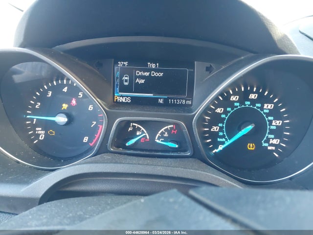 Продаж на аукціоні авто 2015 Ford Escape Se, vin: 1FMCU0GX1FUC39591, номер лоту: 44628964