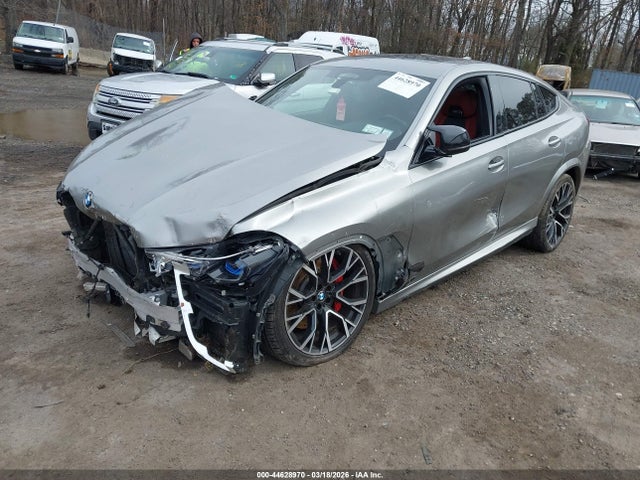 44628970 :رقم المزاد ، 5YMCY0C09N9J52919 vin ، 2022 Bmw X6 M مزاد بيع