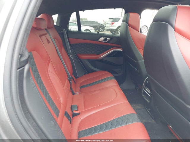 44628970 :رقم المزاد ، 5YMCY0C09N9J52919 vin ، 2022 Bmw X6 M مزاد بيع