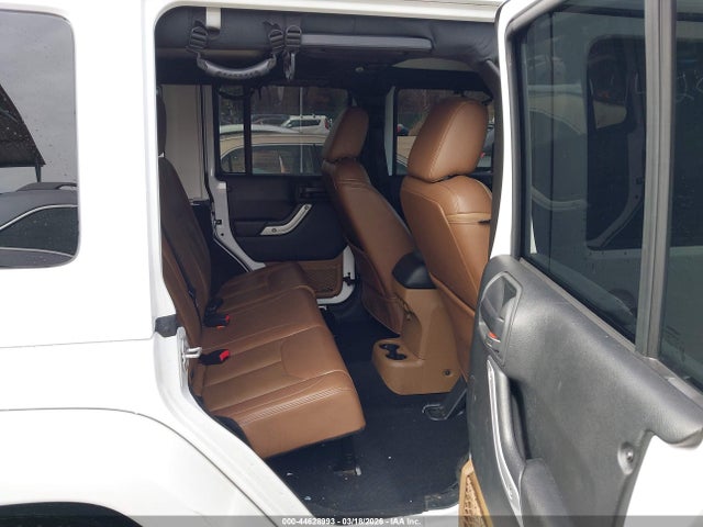 44628993 :رقم المزاد ، 1C4HJWEG8HL712663 vin ، 2017 Jeep Wrangler Unlimited Sahara 4x4 مزاد بيع