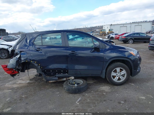 KL7CJKSB2MB315474 Chevrolet Trax Fwd Ls