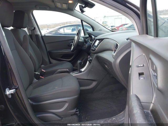 KL7CJKSB2MB315474 Chevrolet Trax Fwd Ls