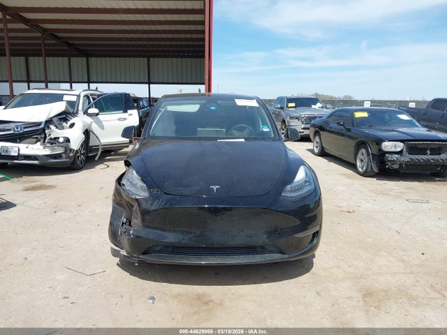 7SAYGDEE8PA150556 Tesla Model Y