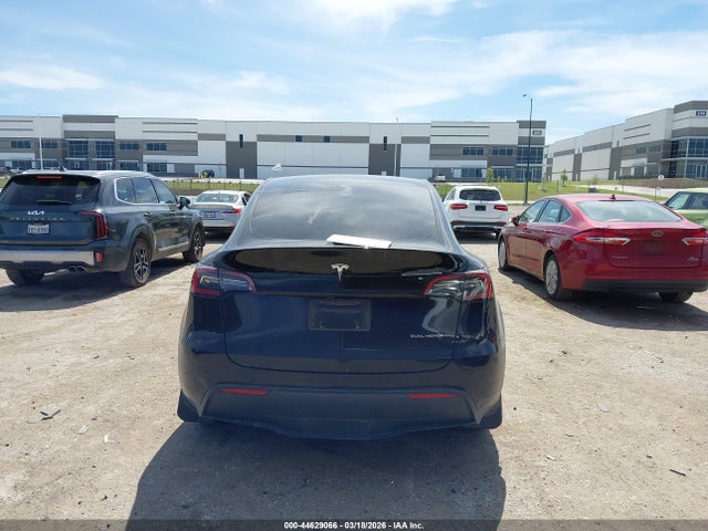 7SAYGDEE8PA150556 Tesla Model Y