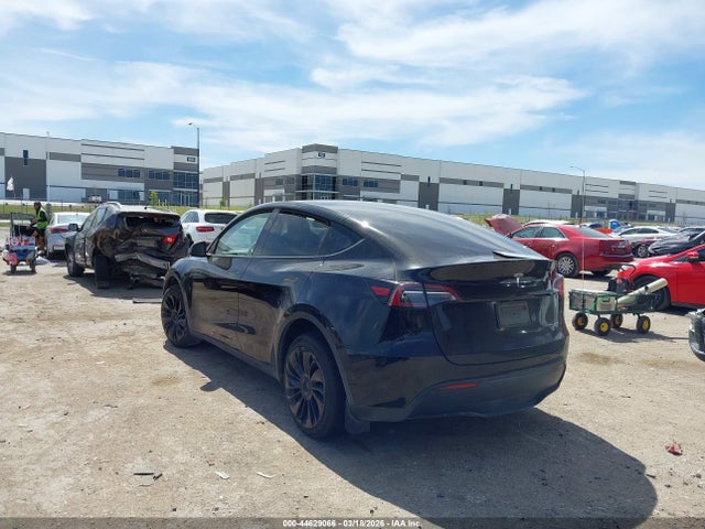 7SAYGDEE8PA150556 Tesla Model Y