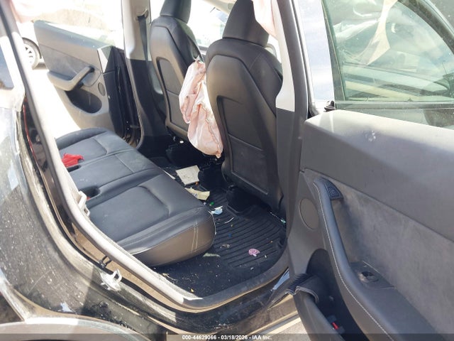 7SAYGDEE8PA150556 Tesla Model Y