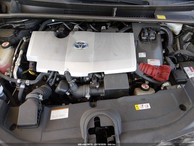 Toyota Prius Three 2017 JTDKARFU0H3538910 Image 10