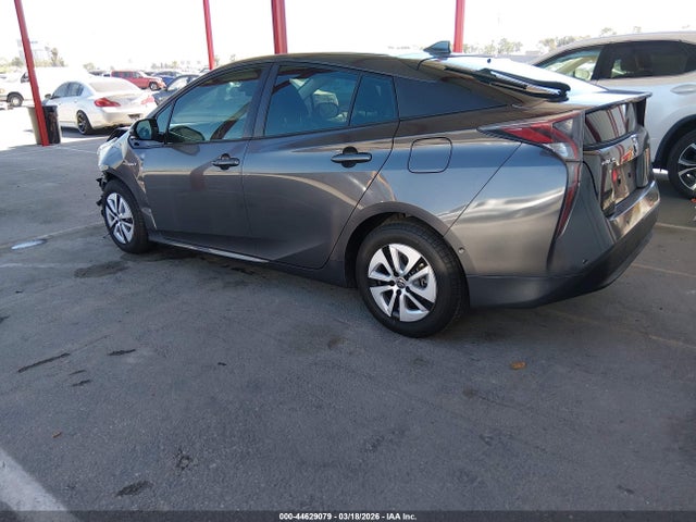 Toyota Prius Three 2017 JTDKARFU0H3538910 Image 3