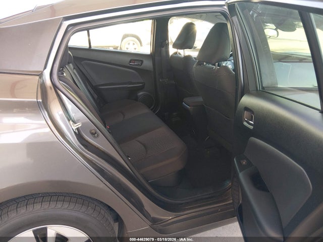Toyota Prius Three 2017 JTDKARFU0H3538910 Image 8