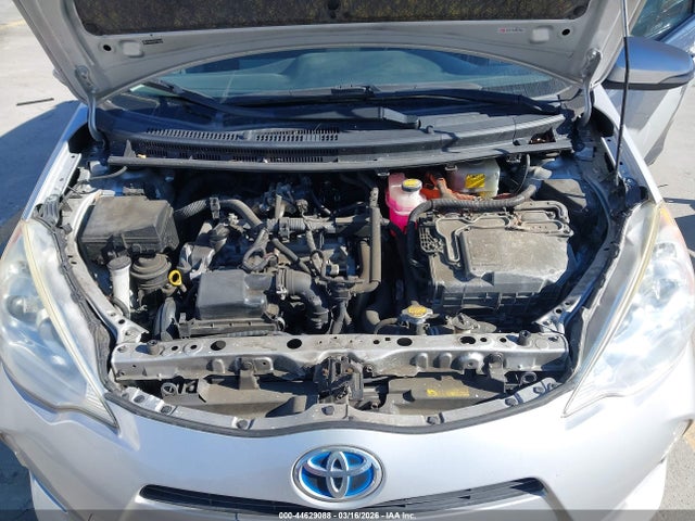 2013 TOYOTA PRIUS C JTDKDTB33D1530226 Photo 9