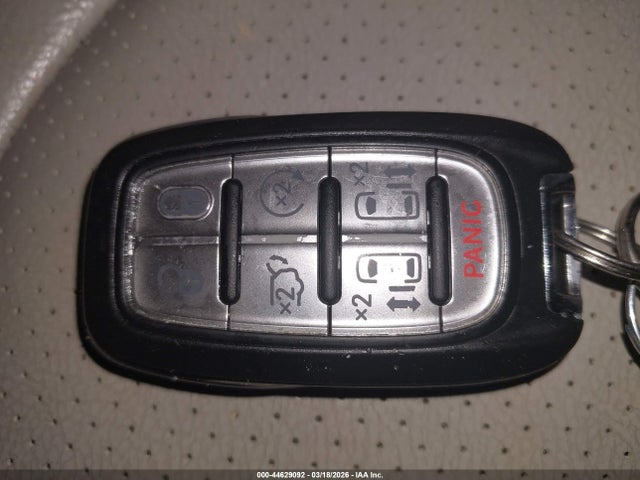 44629092 :رقم المزاد ، 2C4RC1BG2KR627578 vin ، 2019 Chrysler Pacifica Touring L مزاد بيع