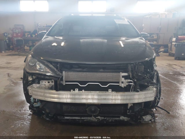 44629092 :رقم المزاد ، 2C4RC1BG2KR627578 vin ، 2019 Chrysler Pacifica Touring L مزاد بيع